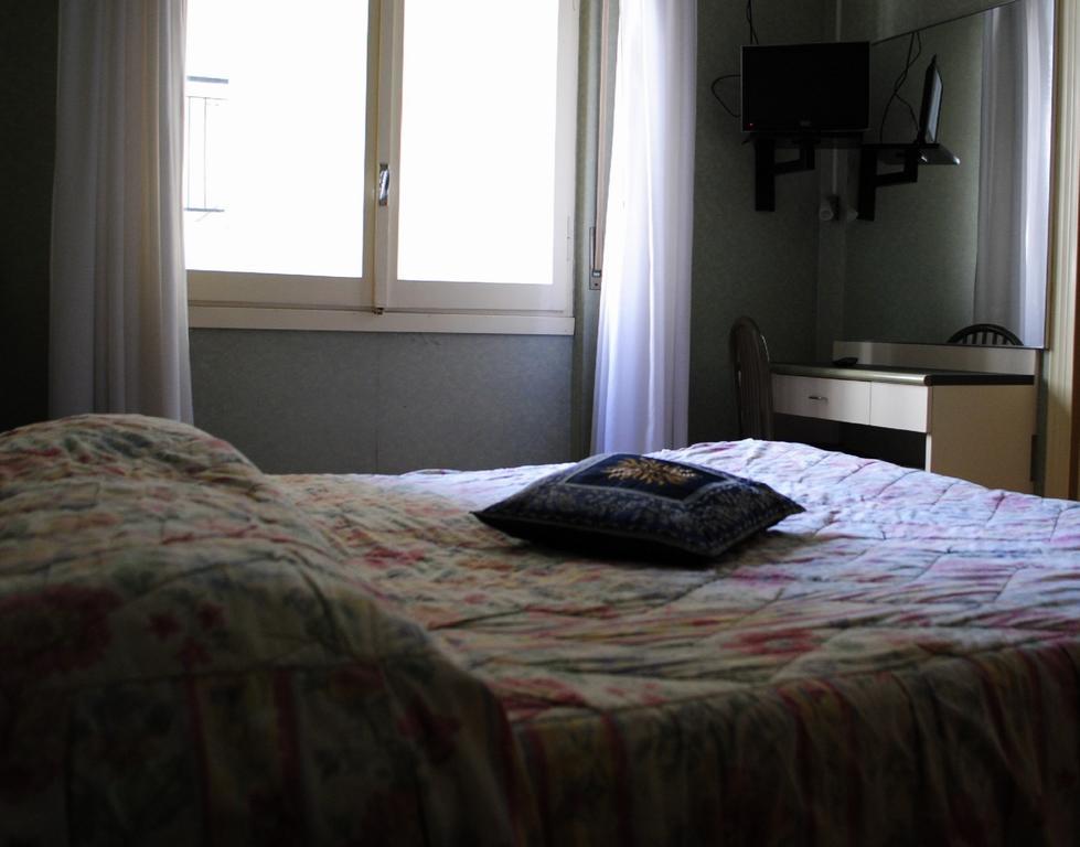 Hotel Europa Arma di Taggia Zewnętrze zdjęcie
