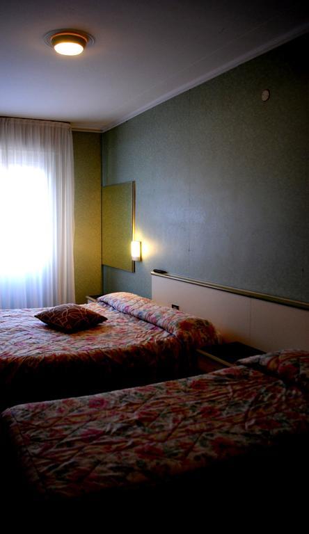 Hotel Europa Arma di Taggia Zewnętrze zdjęcie